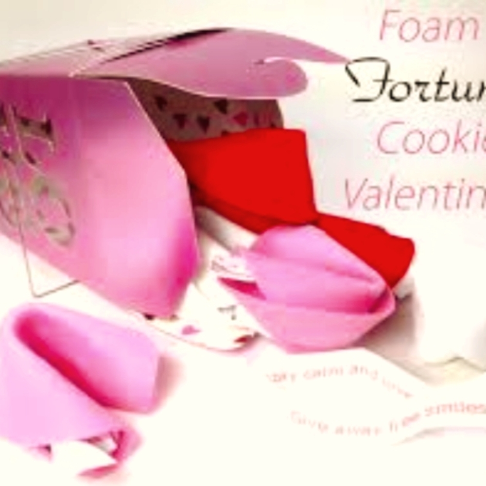 8pc Foam Fortune Cookies
